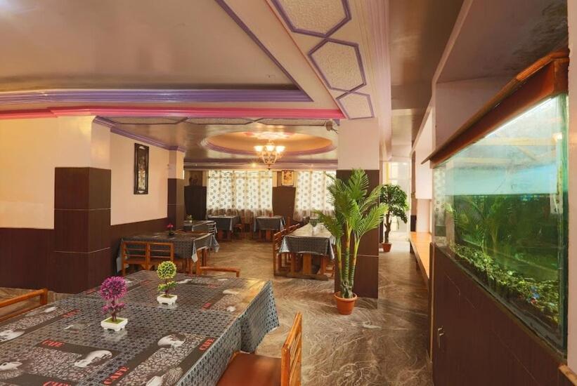 Hotel Assembly Shillong Kültér fotó